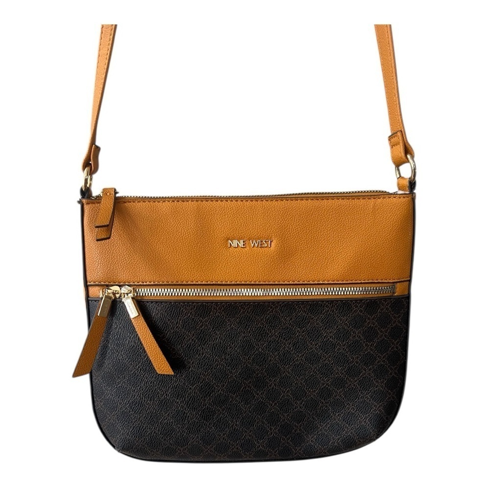 Nine West Crossbody browns and mustard yellow excellent condition